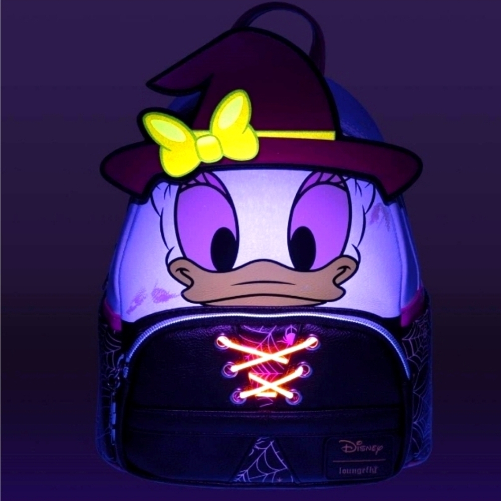 New With Tags Loungefly Daisy Duck Halloween Witch Glow In The Dark Backpack